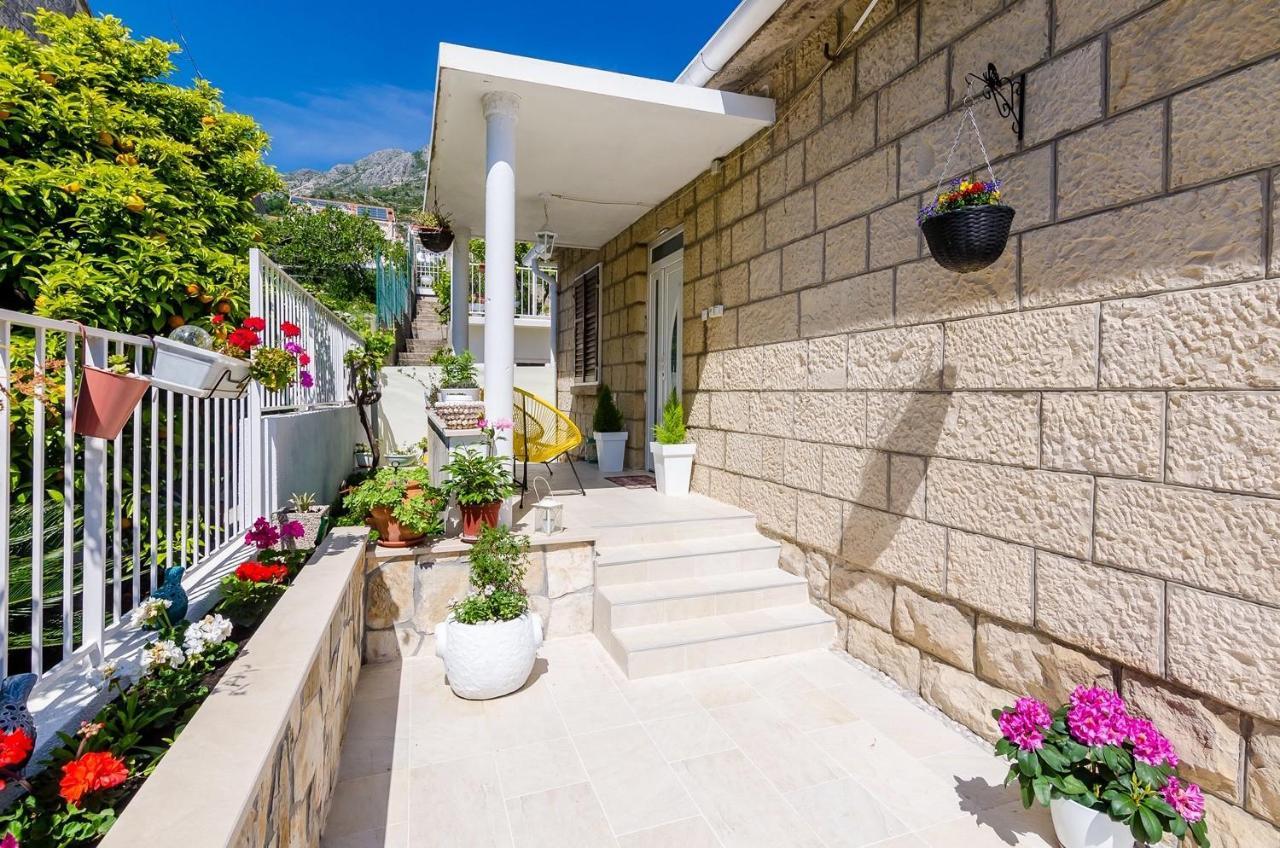 Holiday Home Lungo Mare มลินี ภายนอก รูปภาพ