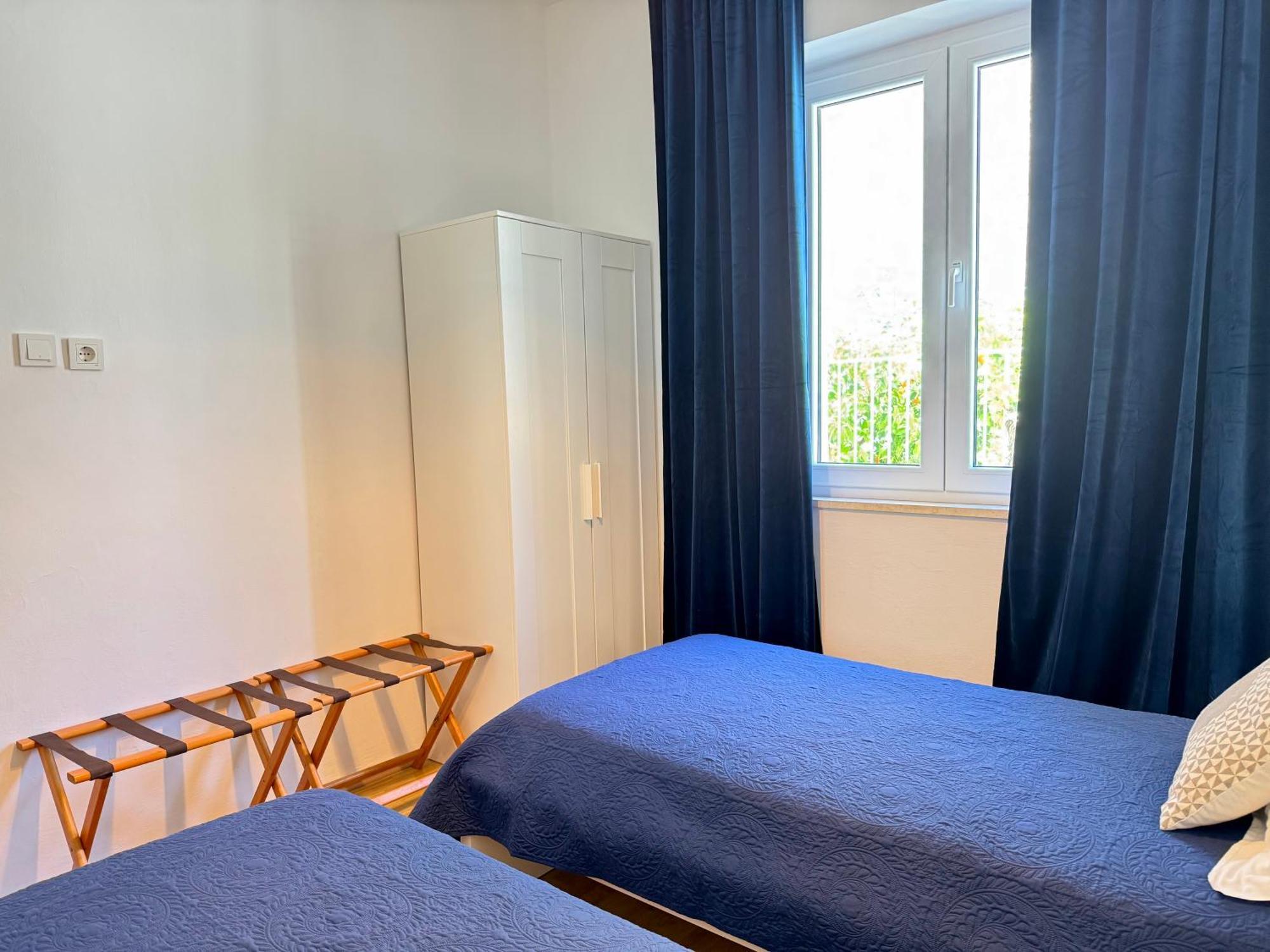 Holiday Home Lungo Mare มลินี ภายนอก รูปภาพ